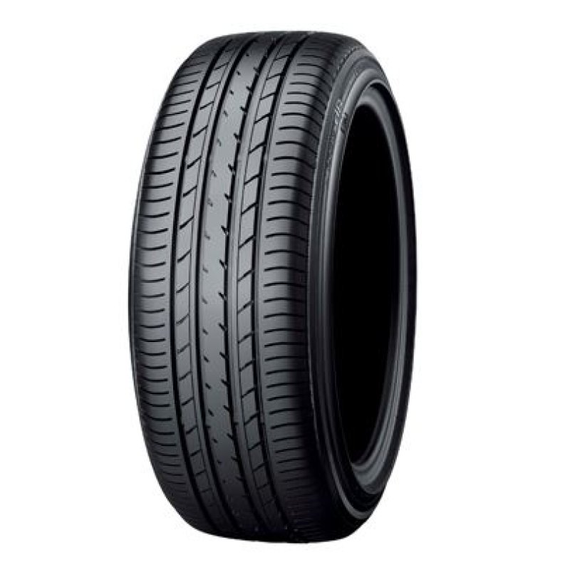 ﾖｺﾊﾏ E70J 215/45R1787WTOER